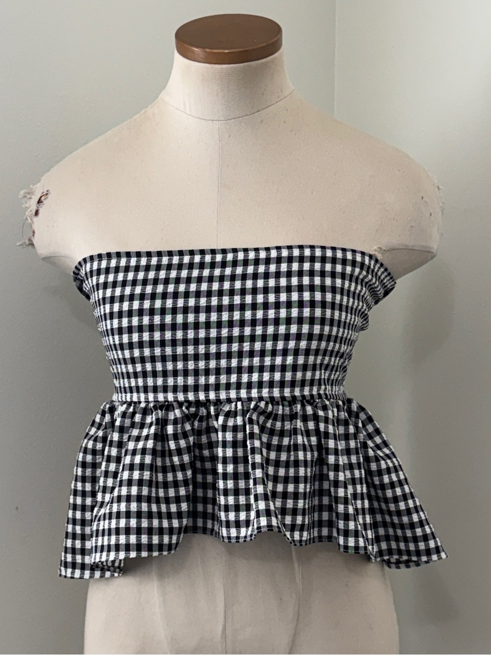 Olivaceous Medium Strapless Gingham Peplum Top - Black & White Cropped
